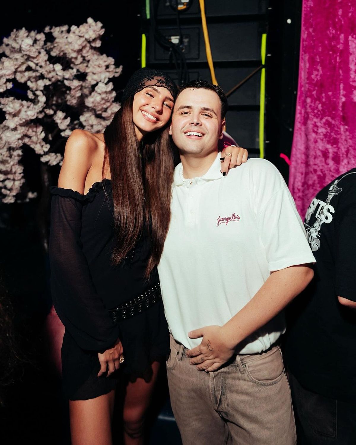 Desde Miami, Juanita Tinelli se suma a las transparencias al ras boho chic y anticipa el verano XS. Desde Miami, Juanita Tinelli se suma a las transparencias al ras boho chic y anticipa el verano XS.