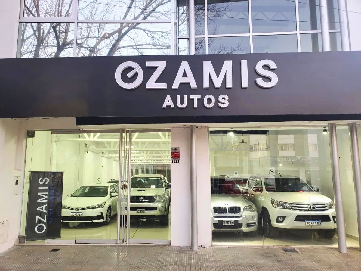 La concesionaria de Godoy Cruz de donde se robaron la moto que luego fue recuperada por la Polic&iacute;a.