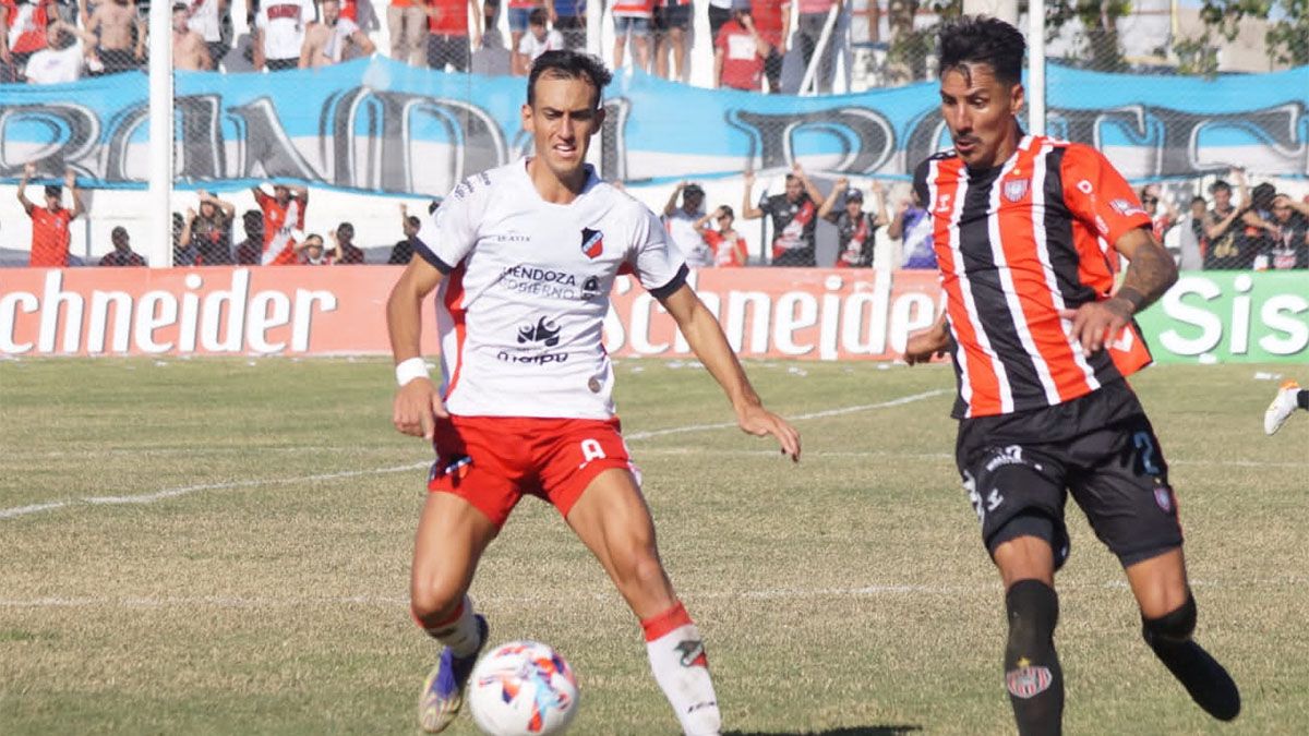 Esta vez Bruno Nasta no pudo anotar para Maipú, que empató con Chacarita.