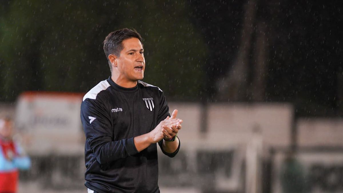 Ezequiel Medrán, entrenador de Gimnasia y Esgrima de Mendoza analizó el empate ante Colón en el Víctor Legrotaglie.