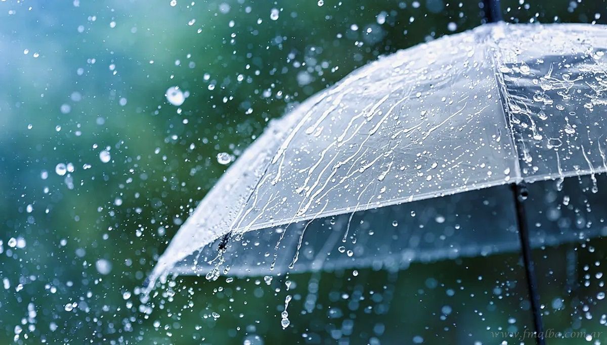 La oscilaci&oacute;n Madden-Julian se caracteriza por una progresi&oacute;n hacia el este de grandes regiones de lluvia tropical.