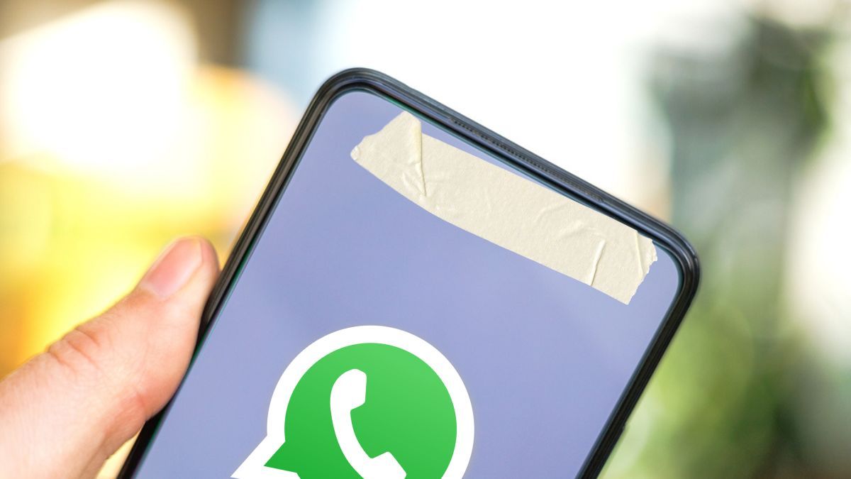 Tapar la cámara del celular con una cinta: qué significa y por qué recomiendan hacerlo