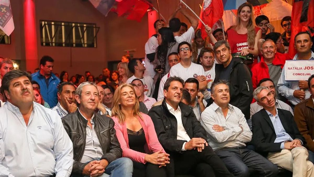 Massa en 2015, cuando vino para apoyar la candidatura a gobernador de Alfredo Cornejo y prometía