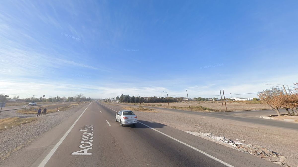 El accidente ocurrió en la Ruta 7 a la altura de calle Viamonte, donde muchas personas cruzan a diario.