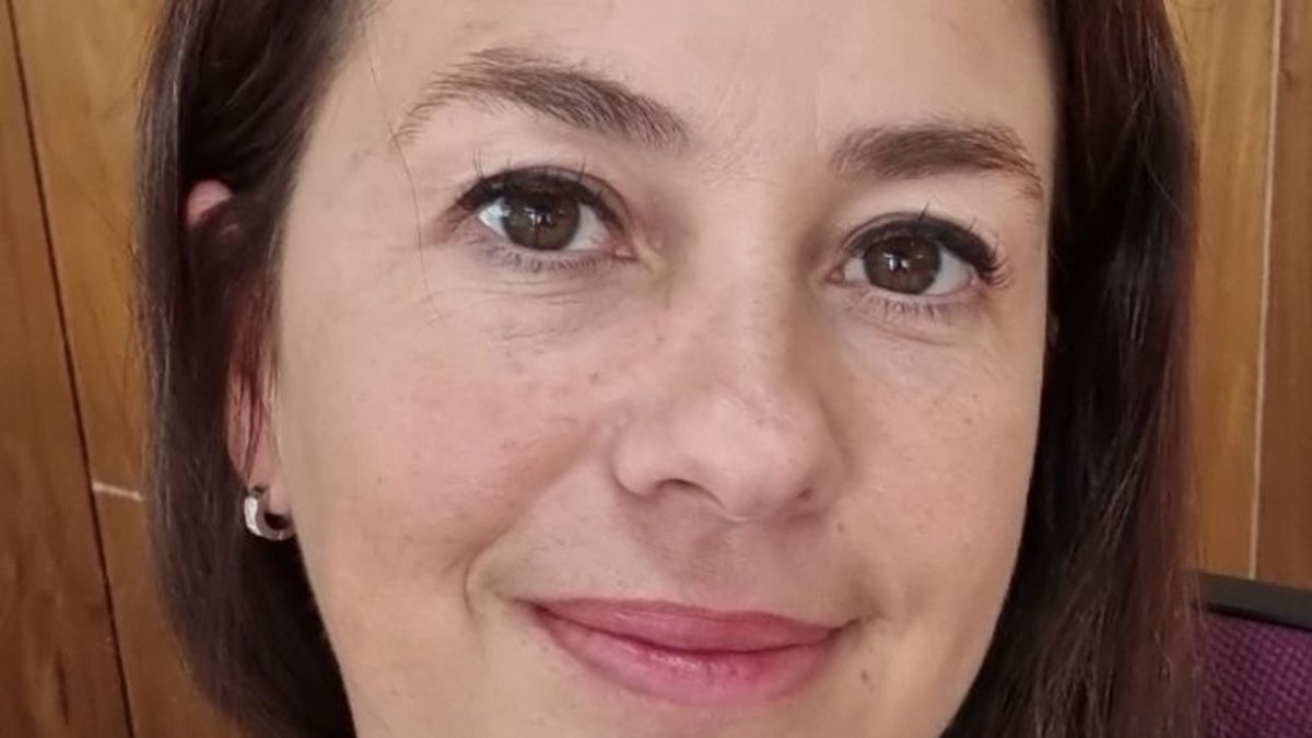 Julieta Morón es mamá de una nena de 15 que sufrió una avalancha entrando a una fiesta, días atrás. Se unió a otros padres y pidió seguridad. Julieta Morón es mamá de una nena de 15 que sufrió una avalancha entrando a una fiesta, días atrás. Se unió a otros padres y pidió seguridad.