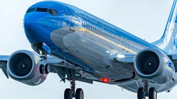 Pánico en el aire: un avión de Aerolíneas Argentinas y la desesperación por un grave problema en las alturas
