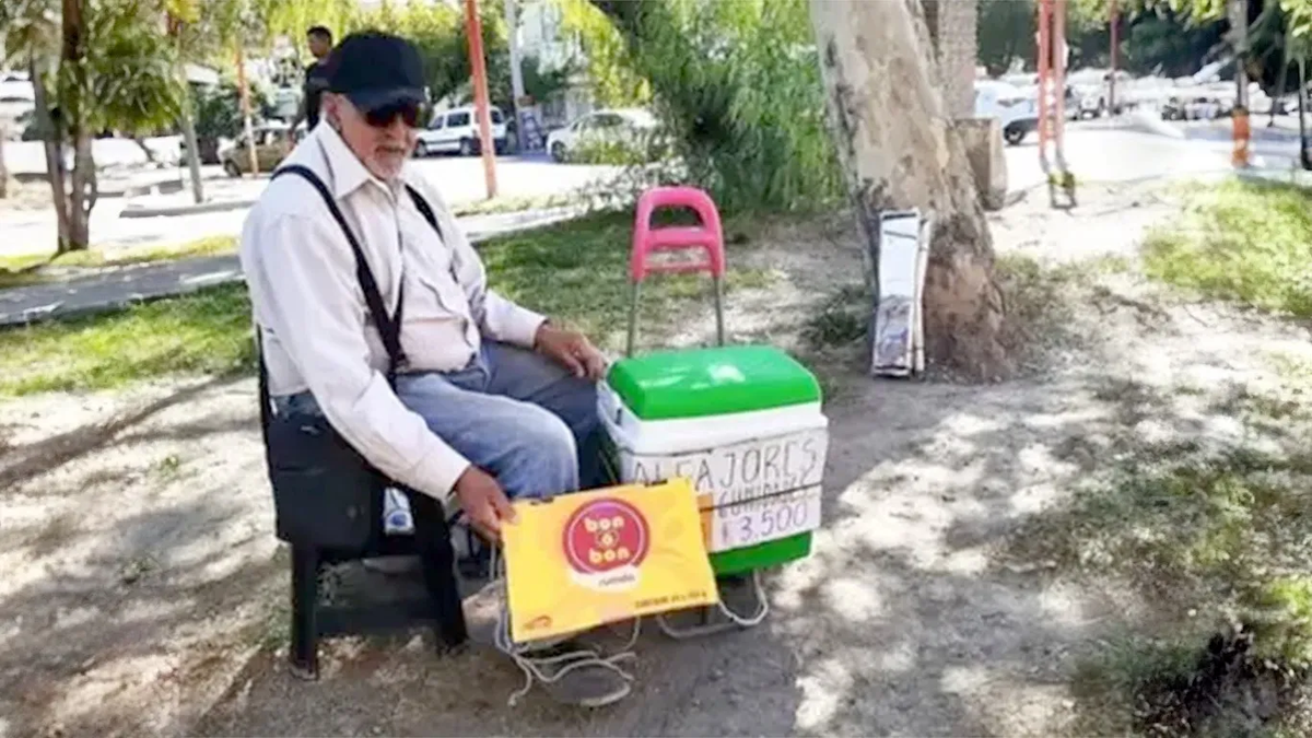 El "abuelo Leo", un querido anciano que vendía golosinas era un implacable violador de menores. El "abuelo Leo", un querido anciano que vendía golosinas era un implacable violador de menores.