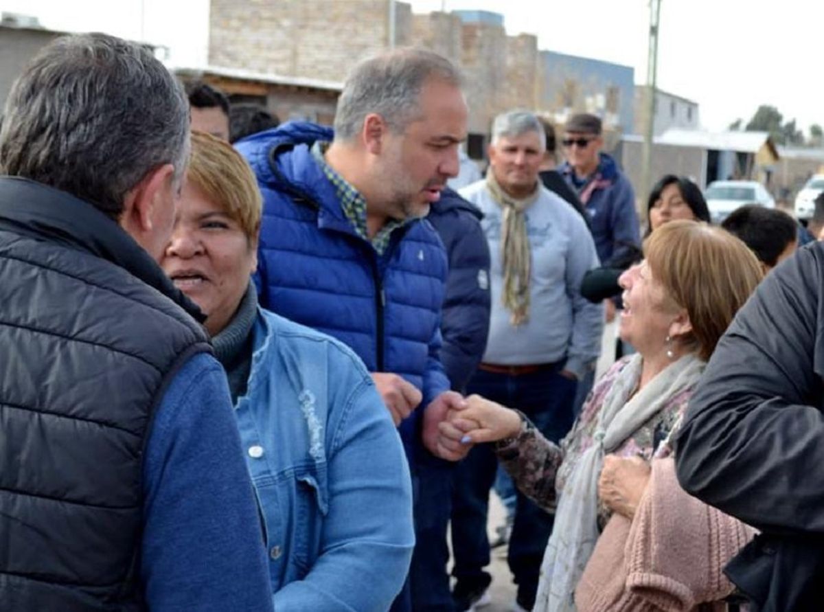 Stevanato lleva adelante más mejoras en barrios del departamento.