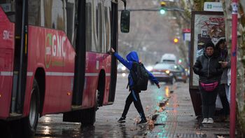 Emiten una alerta amarilla por tormentas fuertes y viento Zonda en precordillera Emiten una alerta amarilla por tormentas fuertes y viento Zonda en precordillera