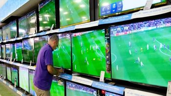 Mundial 2026: liquidan televisores con descuentos de hasta 42% y 18 cuotas sin interés