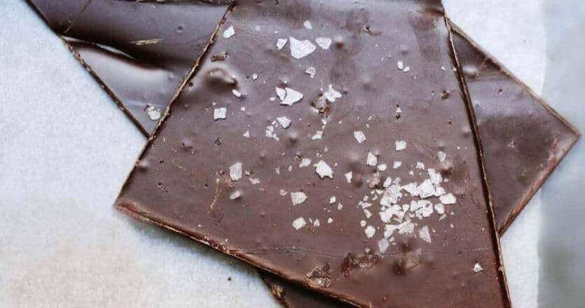 La mezcla del cacao con la sal es altamente recomendada. La mezcla del cacao con la sal es altamente recomendada.