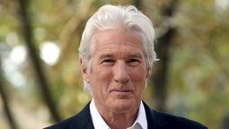 Richard Gere es un éxito junto a Julia Roberts con la película que los lanzó al estrellato
