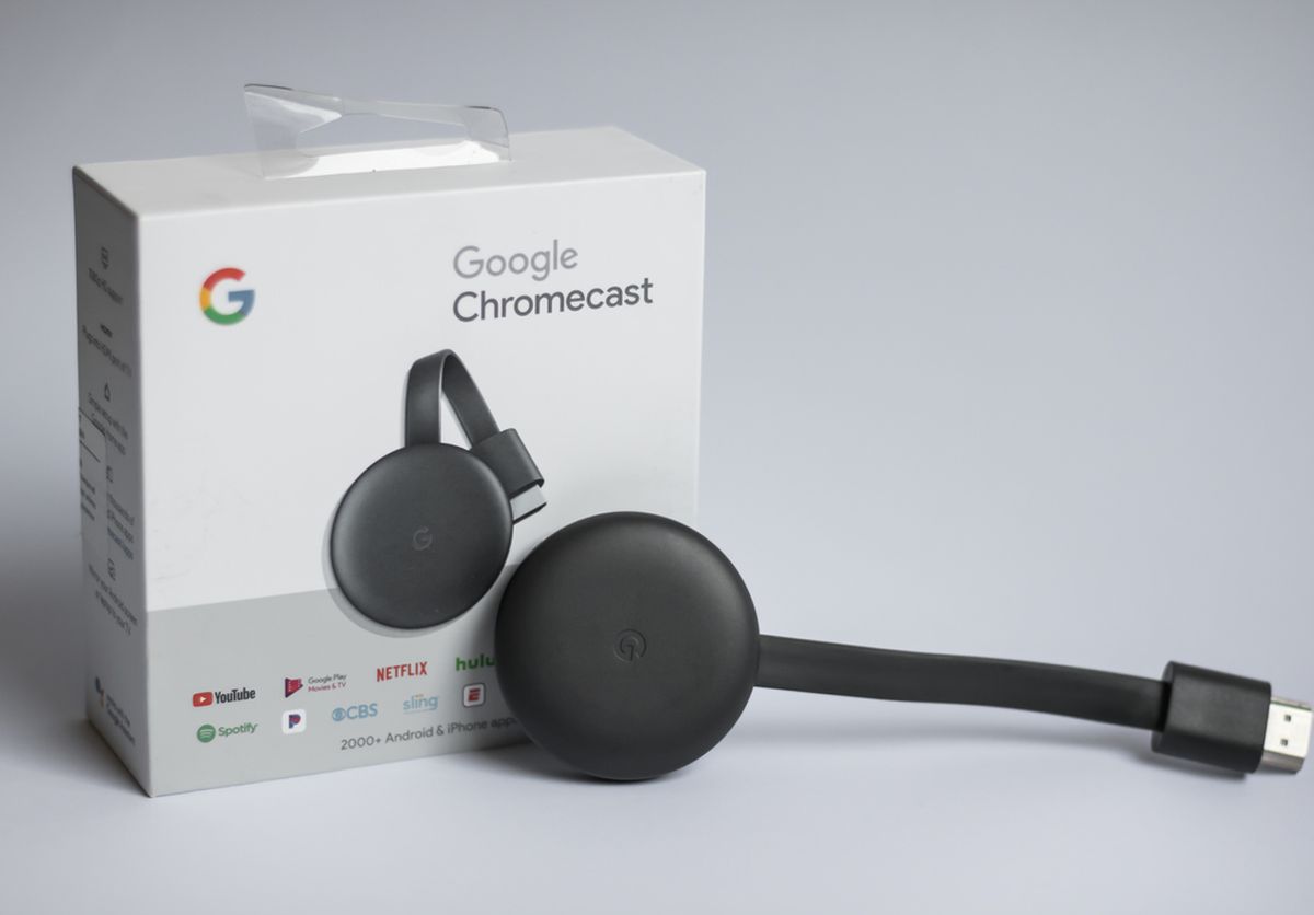 El Chromecast permite transformar tu viejo televisor en un Smart TV última generación. El Chromecast permite transformar tu viejo televisor en un Smart TV última generación.