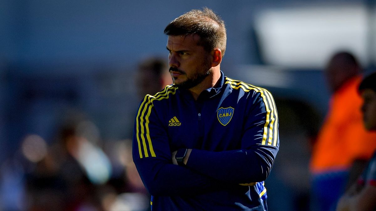 Herrón tiene 8 partidos en 3 interinatos en Boca.