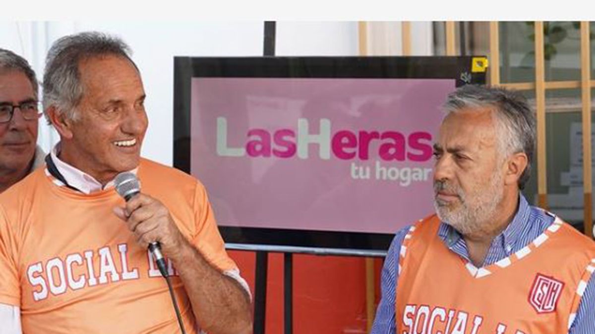 Daniel Scioli estuvo durante la mañana de este miércoles en Las Heras con el gobernador Alfredo Cornejo. Daniel Scioli estuvo durante la mañana de este miércoles en Las Heras con el gobernador Alfredo Cornejo.