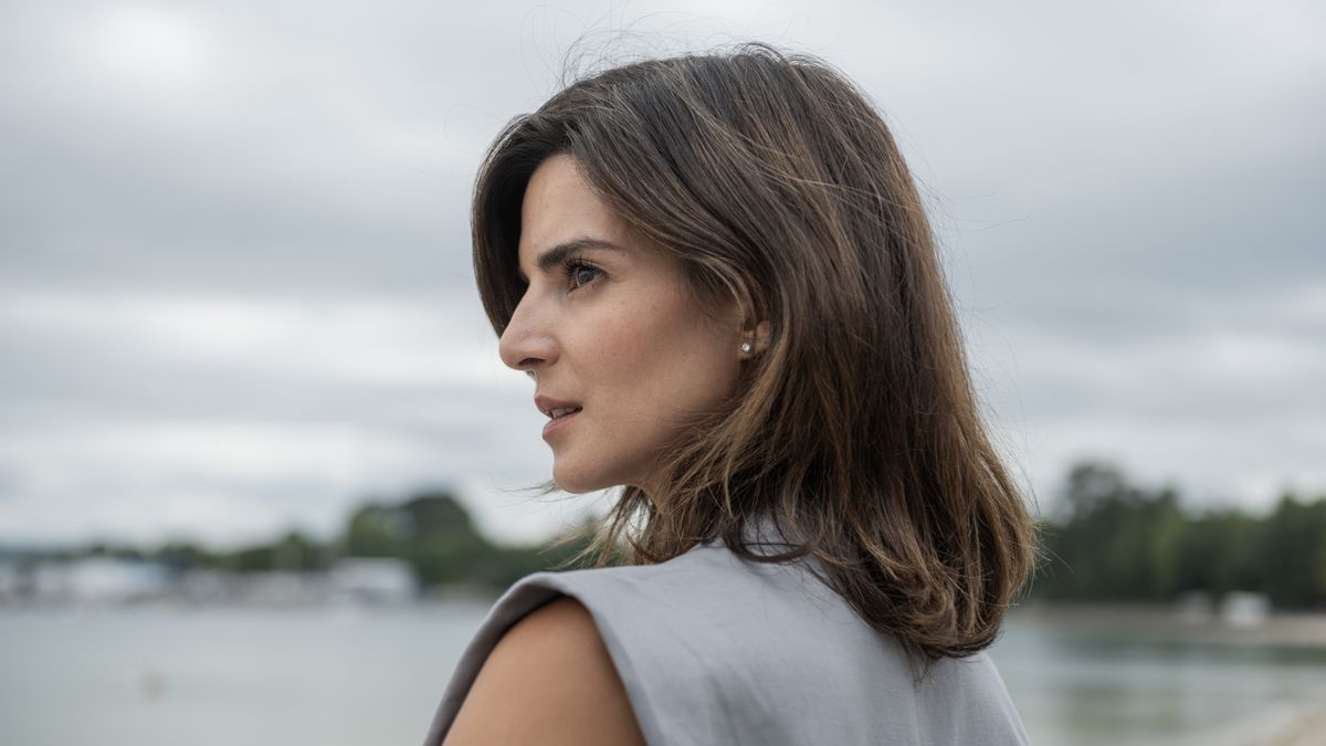 La serie de Netflix cuenta con la increíble actuación de Clara Lagos como Ana.