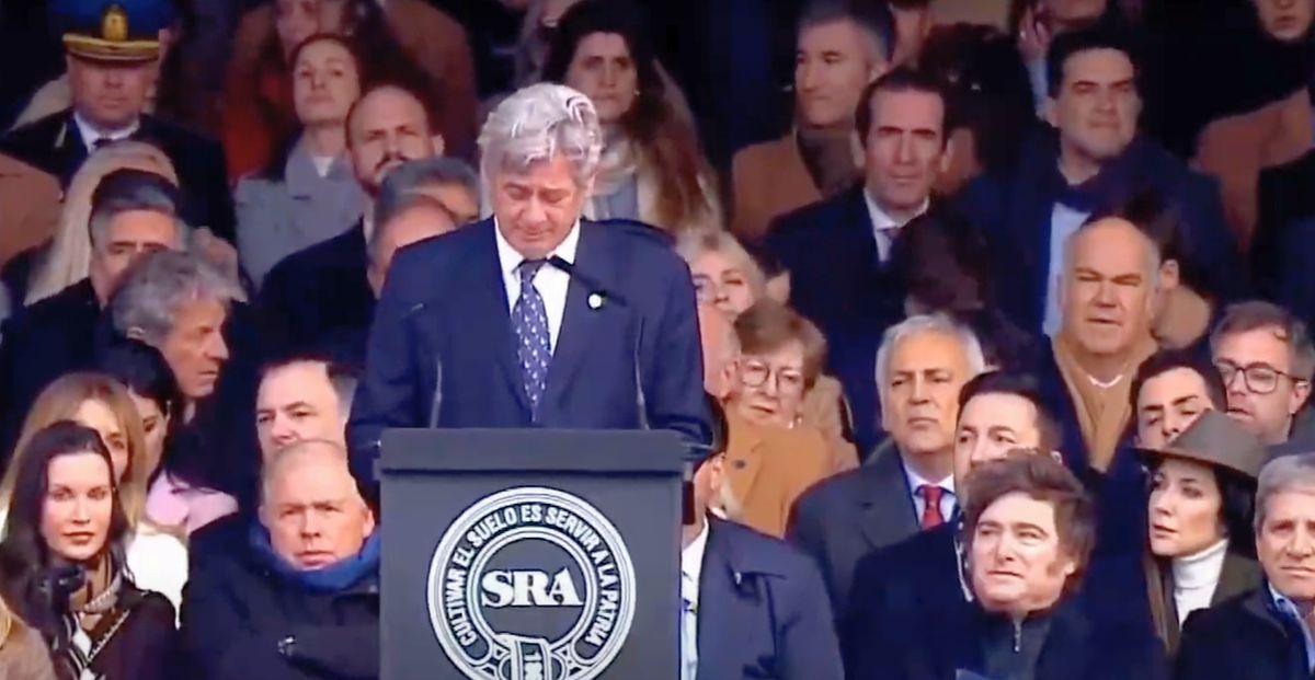 Nicolás Pino, el presidente de la Sociedad Rural Argentina, durante su discurso de apertura. Nicolás Pino, el presidente de la Sociedad Rural Argentina, durante su discurso de apertura.