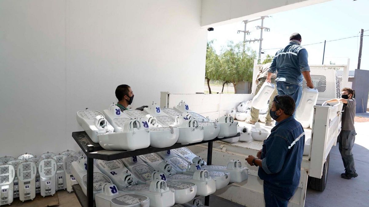 La planta de reciclado de luminarias mendocina convirtió a LED 20.000 lámparas en tres años.