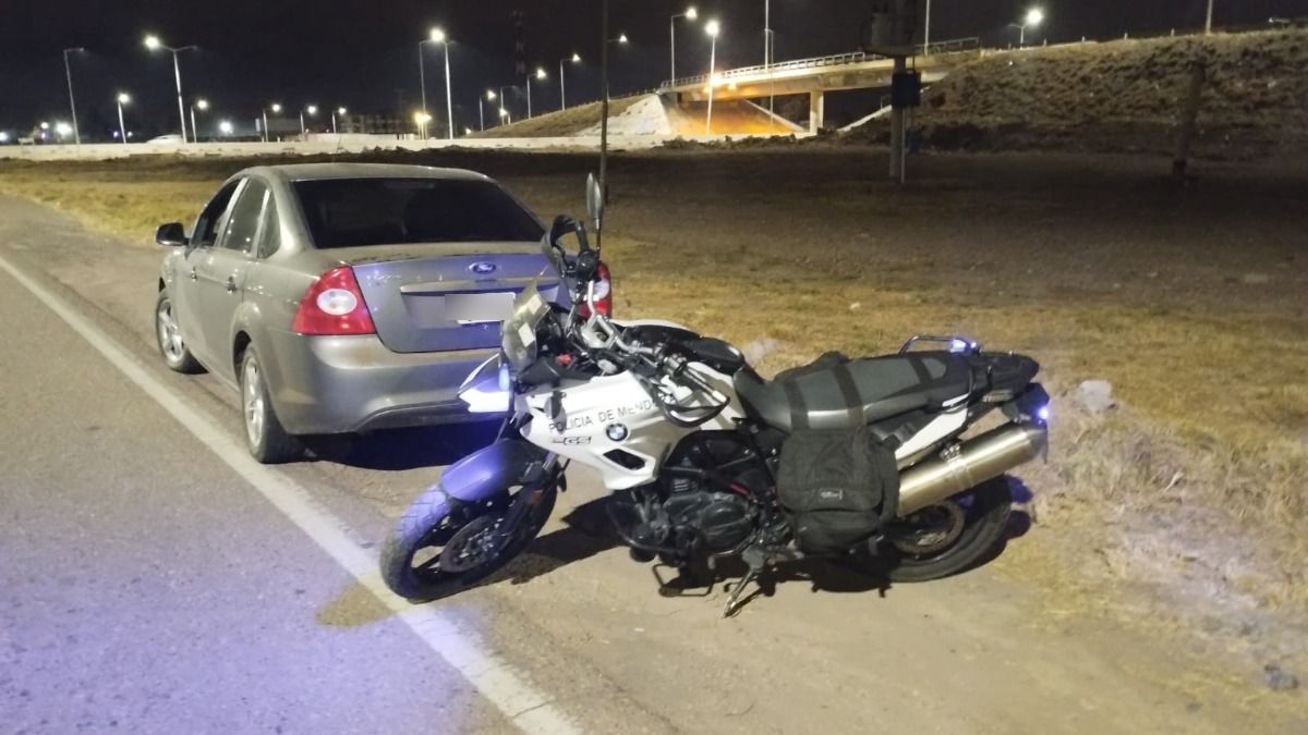 Uno de los controles del alcoholemia en Mendoza. Uno de los controles del alcoholemia en Mendoza.