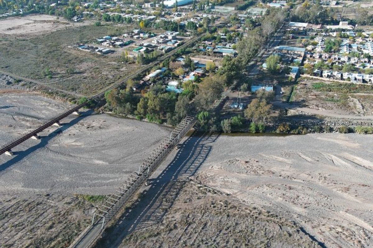 Sobre el río Mendoza
