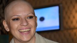 Vivir es una decisión, asegura Cecilia Miralles, quien atravesó un cáncer agresivo. Vivir es una decisión, asegura Cecilia Miralles, quien atravesó un cáncer agresivo.