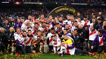 Le metió dos goles a Boca en la final de la Copa Libertadores y sentenció: 