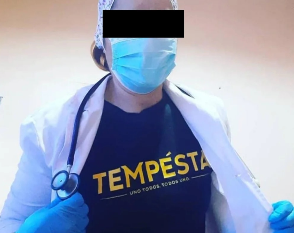 Maltrato infantil. Filmó a su madre dándole una golpiza a su hermanito y la denunció.