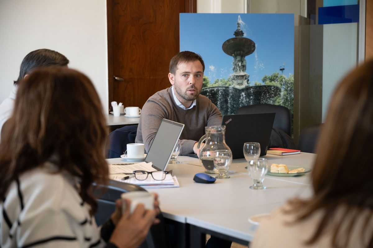 Jerónimo Shantal, director de Minería de Mendoza, junto con representantes de distintos organismos técnicos.