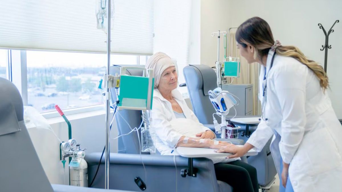 La quimioterapia es un tratamiento efectivo para tratar de destruir las células cancerosas en la médula ósea La quimioterapia es un tratamiento efectivo para tratar de destruir las células cancerosas en la médula ósea