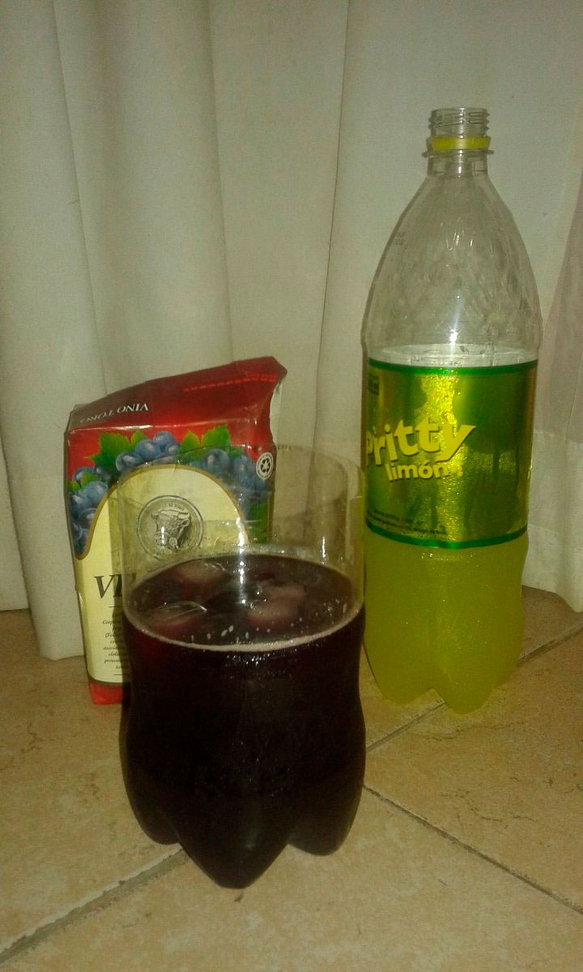 El preso no volvió al penal y dijo que quería terminar de comer asado y tomar vino.