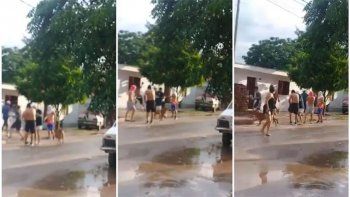 Video: parientes de una víctima que murió a golpes, quemaron la casa de uno de los agresores