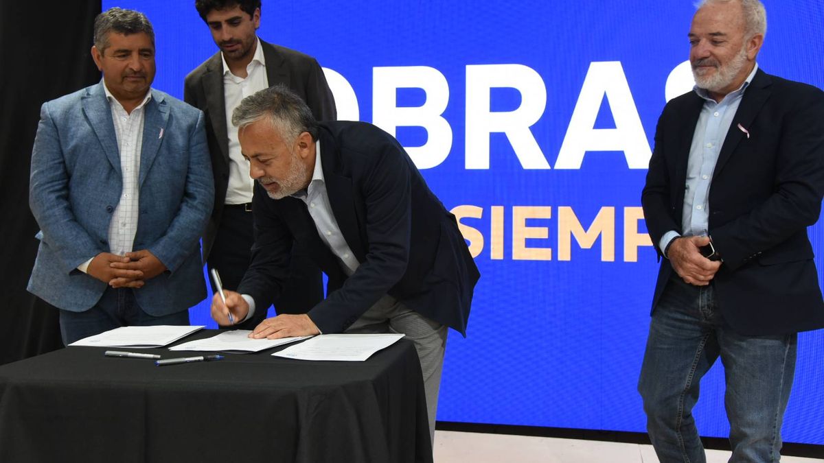 Con los fondos del ex proyecto Portezuelo, se espera un repunte de la obra pública que ayude a la recuperación de la economía en Mendoza. Con los fondos del ex proyecto Portezuelo, se espera un repunte de la obra pública que ayude a la recuperación de la economía en Mendoza.