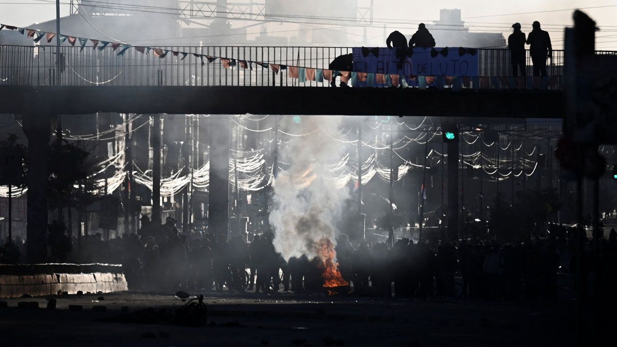 Las protestas se desarrollan en casi todas las ciudades de Bolivia. El país está paralizado. Las protestas se desarrollan en casi todas las ciudades de Bolivia. El país está paralizado.