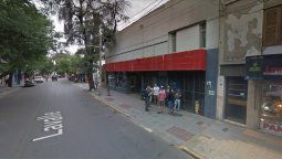 Imputaron a un hombre que robó un queso en un supermercado céntrico