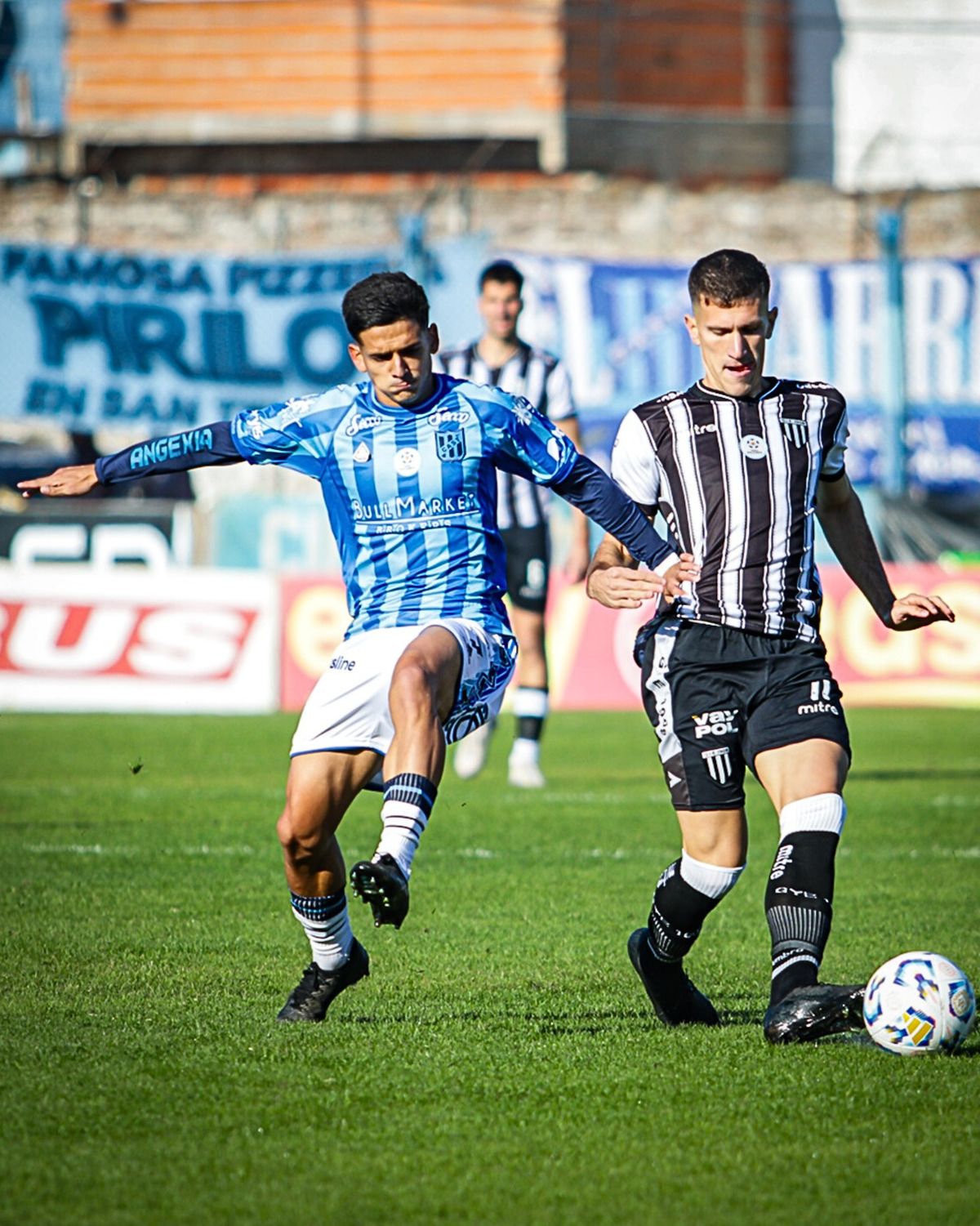 Gimnasia y Esgrima no pudo con San Telmo en el partido postergado.