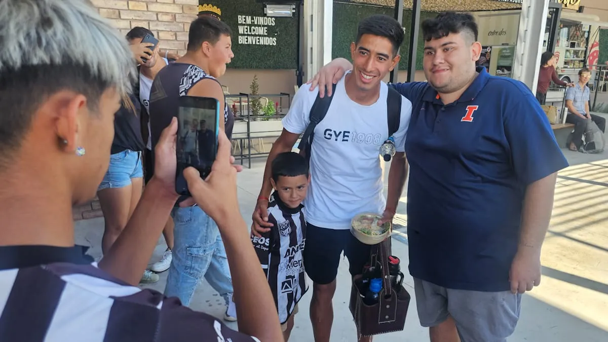 Matías Recalde, lateral izquierdo de Gimnasia y Esgrima que será titular.