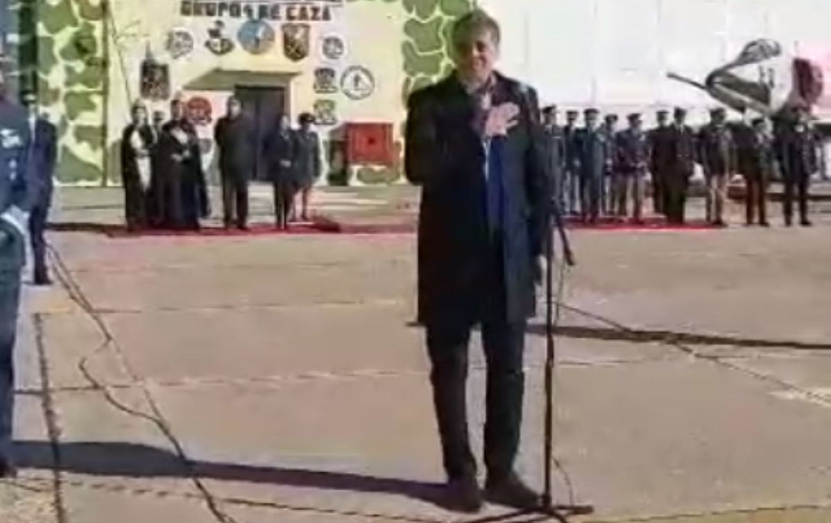 Orozco durante la mañana de este viernes, en la IV Brigada Aérea. Captura de video.