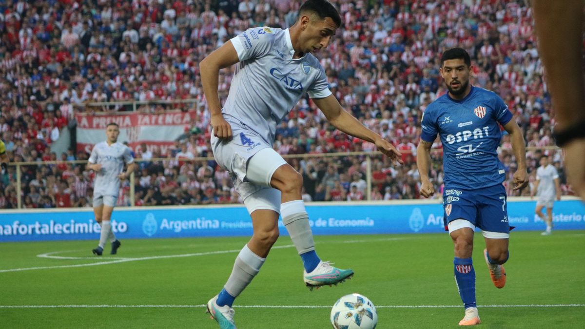 El Tomba buscará ganarle al puntero Racing en el Malvinas. El Tomba buscará ganarle al puntero Racing en el Malvinas.