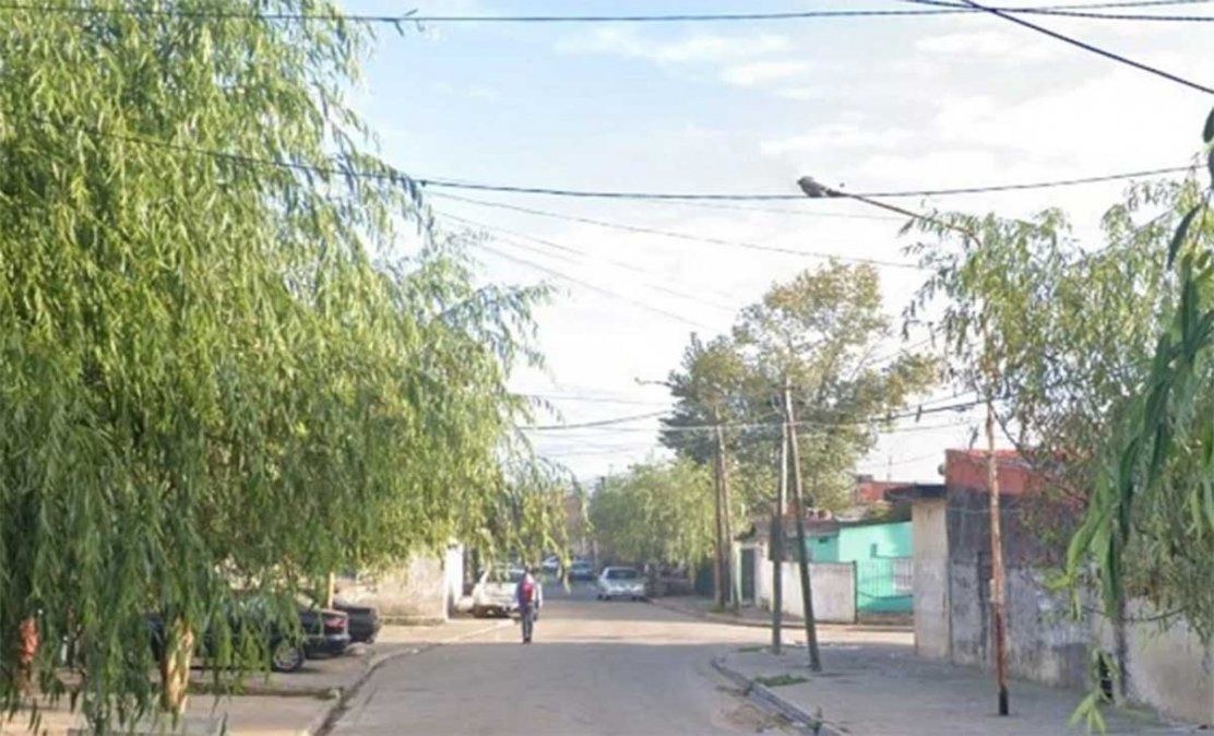 Un oficial de la Policía Bonaerense que se desempeñaba como chofer para la aplicación Beat mató a un joven de 18 años que intentó asaltarlo junto a un cómplice.