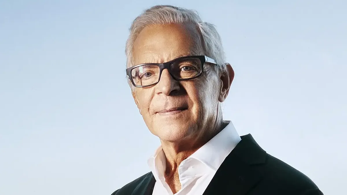 Fue accionista principal y presidente de empresas del sector financiero y bursátil. Fue accionista principal y presidente de empresas del sector financiero y bursátil.