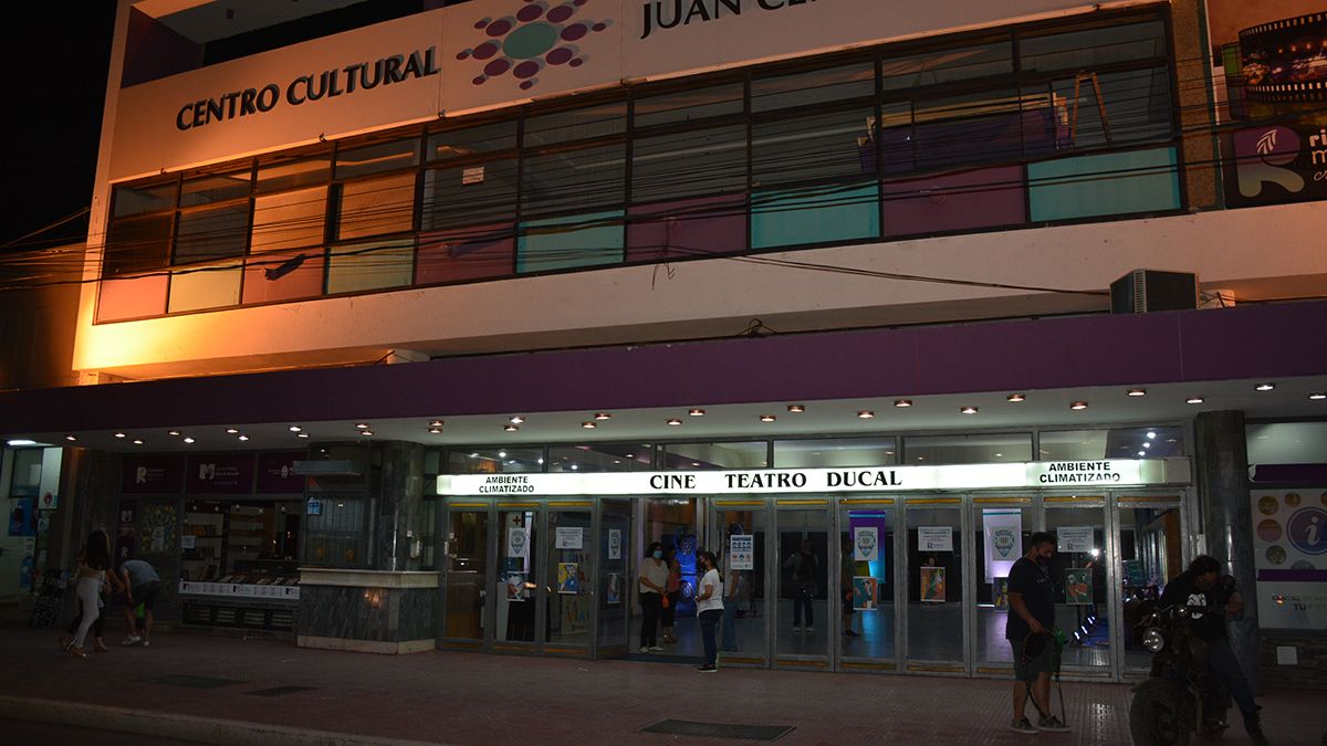Reapertura del Cine Teatro Ducal.