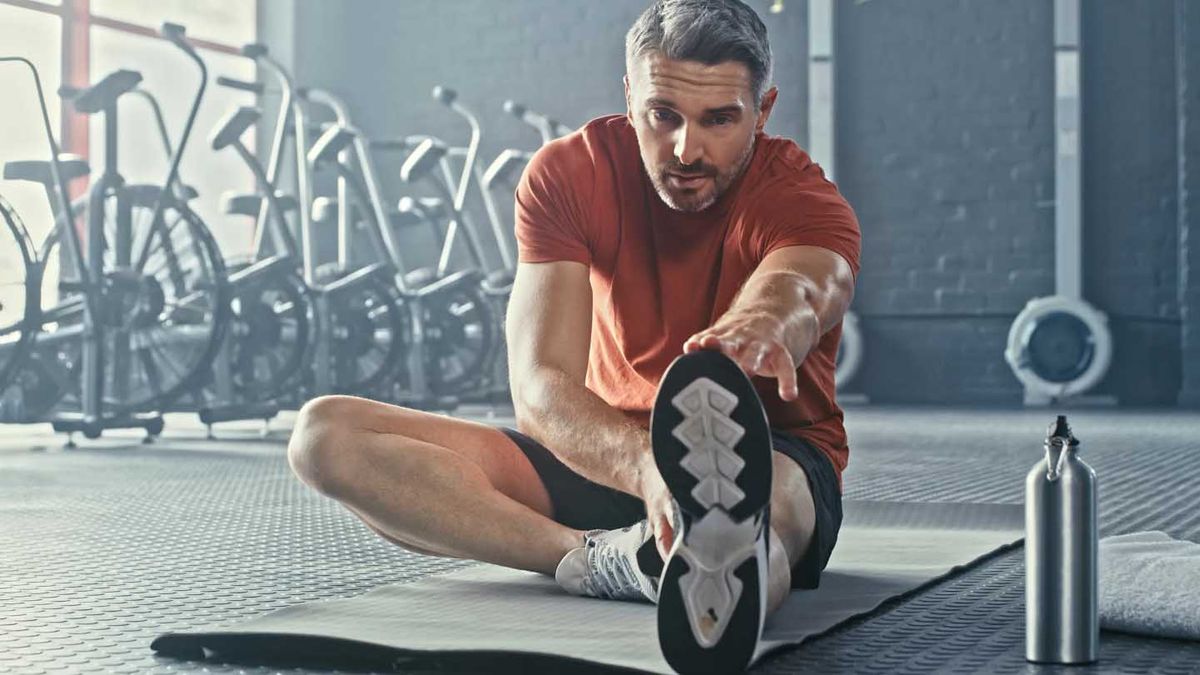 Los ejercicios de equilibrio y fortalecimiento muscular en la rutina diaria pueden minimizar los riesgos del envejecimiento Los ejercicios de equilibrio y fortalecimiento muscular en la rutina diaria pueden minimizar los riesgos del envejecimiento