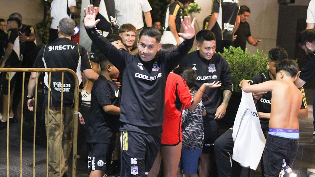 El cruce entre Colo Colo y Godoy Cruz por la Copa Libertadores generó una invasión de hinchas trasandinos (UNO/Nicolás Ríos) El cruce entre Colo Colo y Godoy Cruz por la Copa Libertadores generó una invasión de hinchas trasandinos (UNO/Nicolás Ríos)