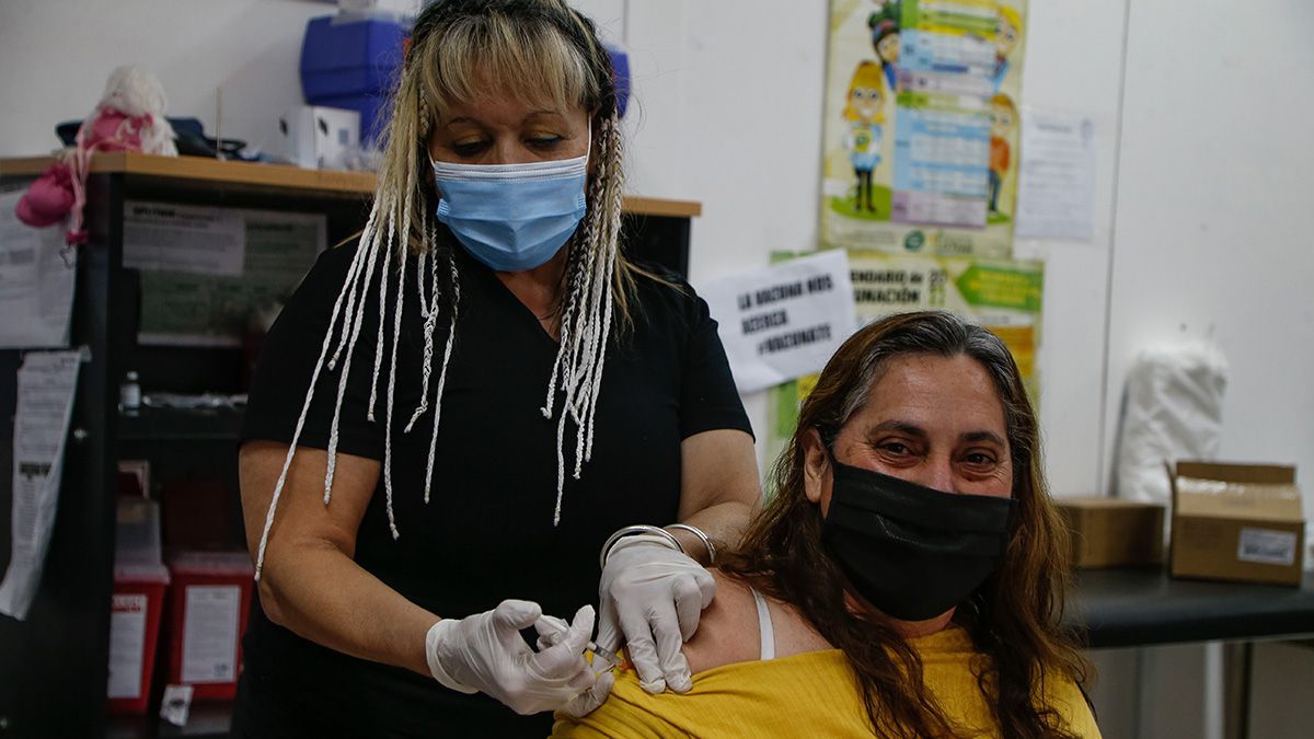 &nbsp;Vacunas contra el Covid: un total de 22.876.517 personas recibieron la primera dosis y 5.797.847 ambas.