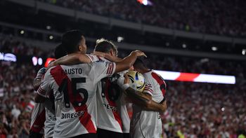 River recibe a Tigre en el duelo de los escoltas de Independiente Rivadavia: hora, TV y formaciones River recibe a Tigre en el duelo de los escoltas de Independiente Rivadavia: hora, TV y formaciones