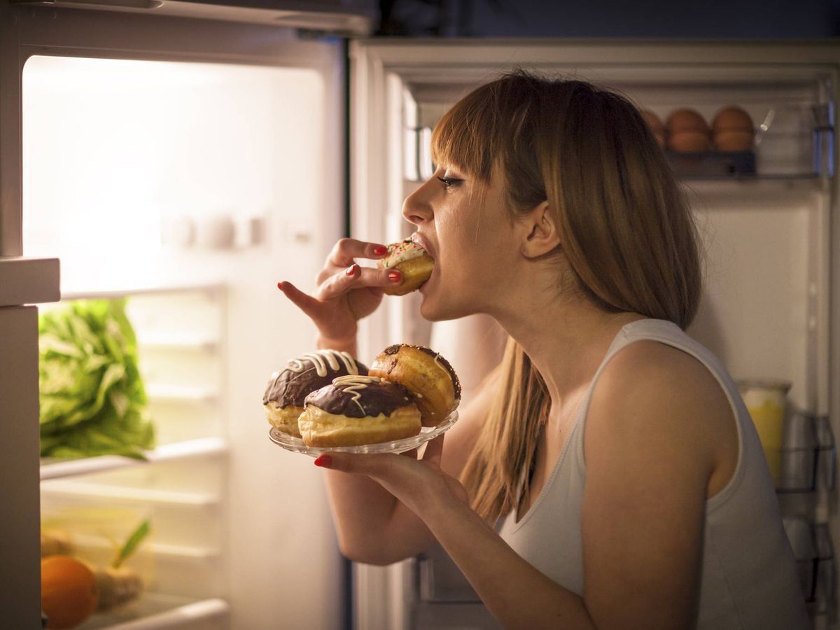 Los atracones de comida, principalmente de alimentos ultraprocesados, generan resistencia a la insulina y aumento de peso. Los atracones de comida, principalmente de alimentos ultraprocesados, generan resistencia a la insulina y aumento de peso.