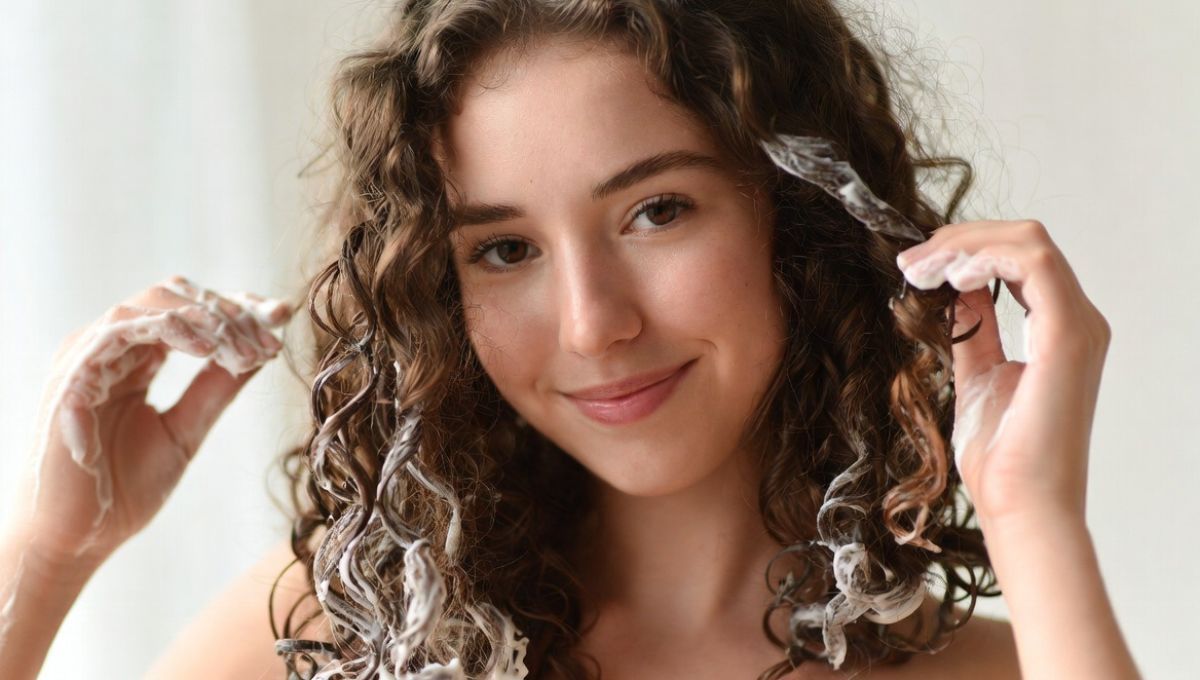 Cómo hacer una crema casera que te ayudará a definir tus rulos y tenerlos perfectos todo el día