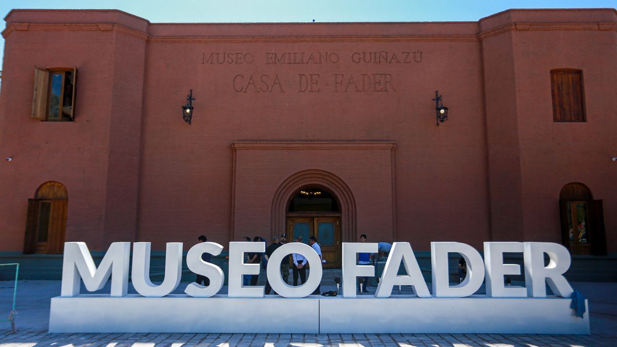 El Museo Fader alberga las obras de arte que son patrimonio cultural de la provincia.