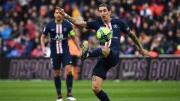 Di María se lesionó e Icardi hizo un tanto en goleada de líder y campeón PSG
