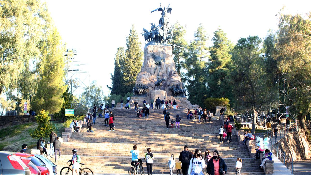 Las vacaciones de invierno 2022 en Mendoza invitan a disfrutar de numerosas propuestas, siempre con abrigo.